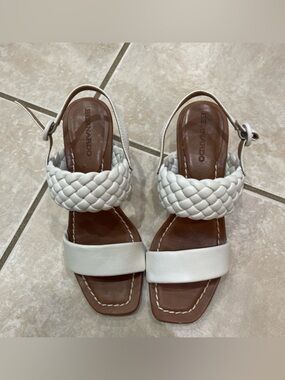 Bernardo Beaufort 2 Leather Braided Heeled sandals Size 7 White